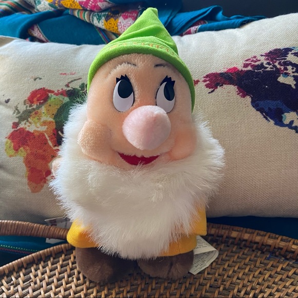 DISNEY Vintage “Bashful” 7 Dwarfs Standing Felt Plush Embroidered Hat - Picture 2 of 12